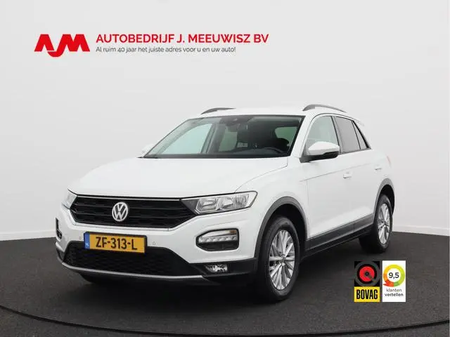 Volkswagen T-Roc 1.5 TSI Style/ lage km/ trekhaak!