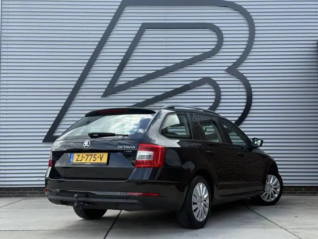 Skoda Octavia Combi 1.2 TSI Greentech Ambition Businessline 1e Eigenaar|Airco|Trekhaak|Elek ramen|Is...