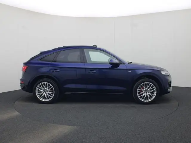 Audi Q5 Sportback 55 TFSIe 270kW/367PK S Line quattro · Panoramadak · Elektrische Trekhaak · Massage...