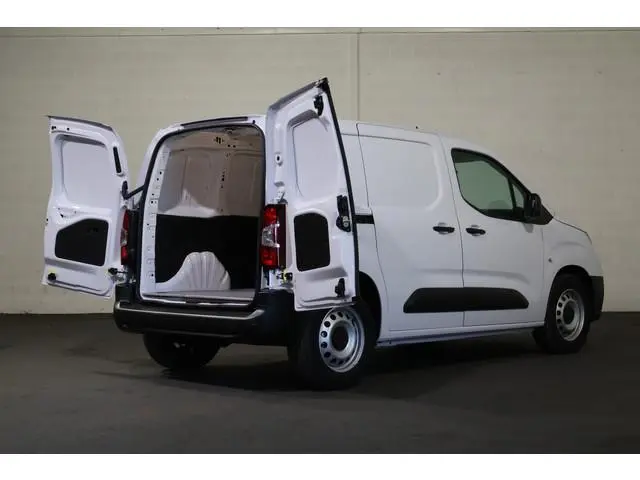 Toyota pro-ace