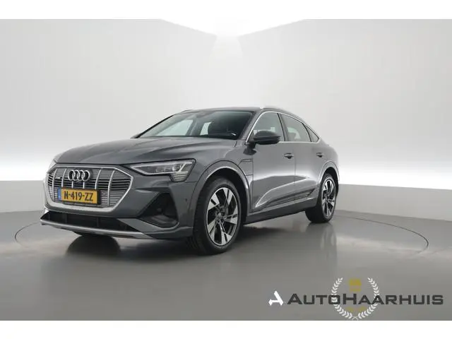 Audi e-tron Sportback 50 quattro S Line 71 kWh | HUD | 360cam | Trekhaak | Bang & Olufsen | Luchtver...