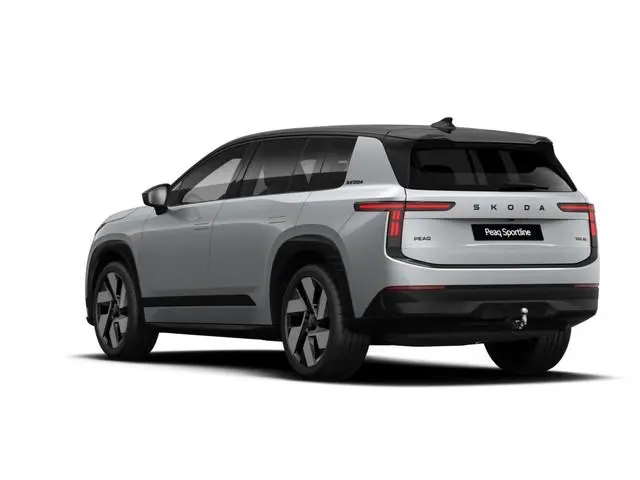 Skoda Peaq 90 Sportline 7p. 286 pk | Panorama Dak | Derde zitrij | Trekhaak | Winter Pakket | Zwart...