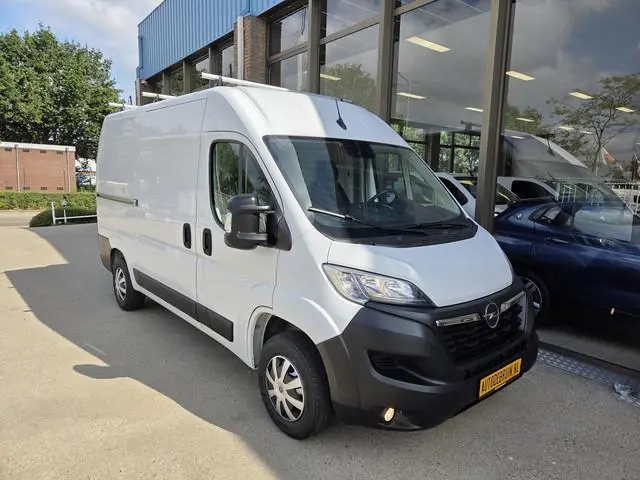 Peugeot Boxer / Opel Movano 103Kw/140Pk  L2H2 Links & Rechts Schuifdeur Airco Cruisecontrol 2500Kg T...