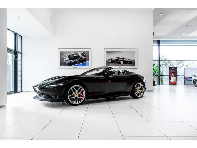 Ferrari Roma Spider ~Ferrari Munsterhuis~