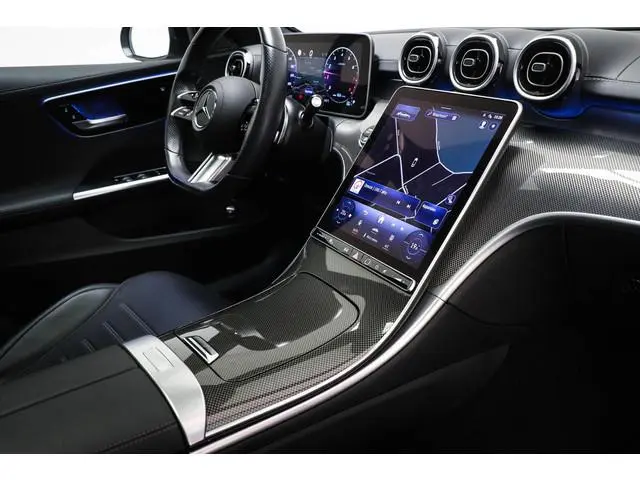 Mercedes-Benz C-klasse 200 Launch Edition AMG Line | PANORAMADAK | STOELVERWARMING | DAB | CAMERA |...