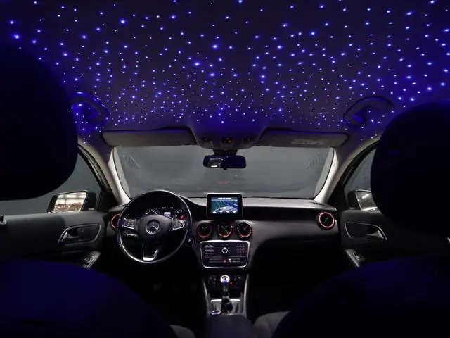 Mercedes-Benz A-klasse 180 Sport [NAVIGATIE, STERRENHEMEL, LED, PDC V+A, CRUISE CONTROL, AIRCO, MULT...
