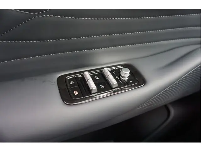Geely Starray EM-i