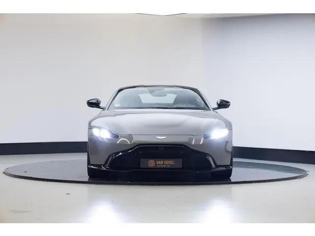 Aston Martin Vantage 4.0 V8 | 20 Inch | Gloss Black pack |