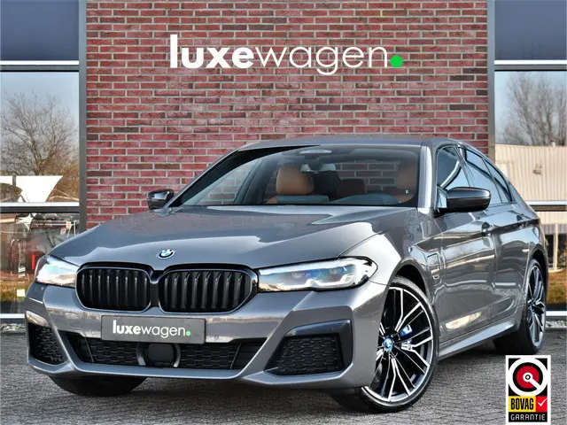 BMW 5-serie 545e xDrive M-Sport Berninagrau ACC HiFi 20inch Shadow