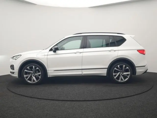 SEAT Tarraco 1.4 TSI e-Hybrid FR Business Intense PHEV 245pk | Trekhaak Af Fabriek | Adaptive Cruise...