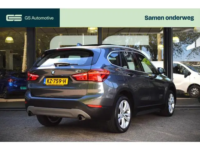 BMW X1 sDrive20i Centennial High Executive |TREKHAAK|PANO