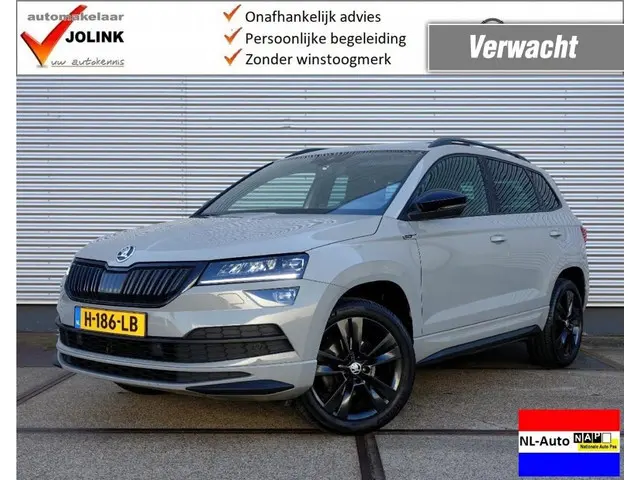 Skoda Karoq 1.5 TSi ACT DSG7 Sportline Business I NL-Auto I Pano I LED I Virtual I