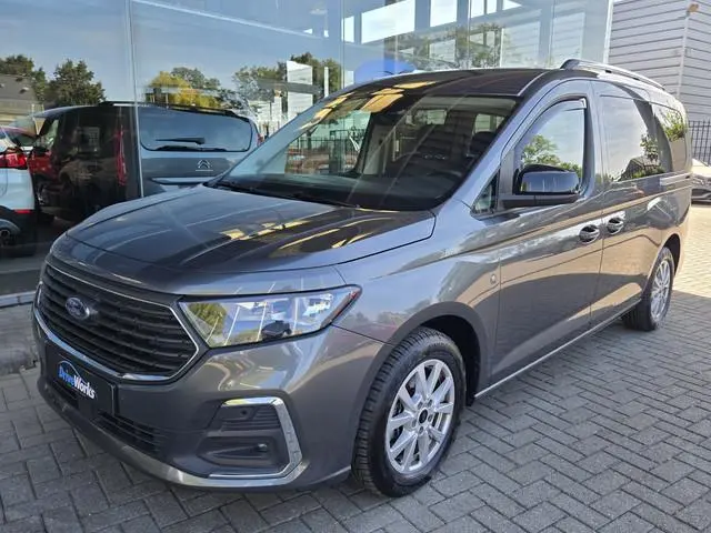 Ford Tourneo