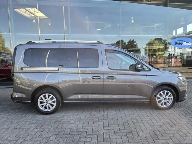 Ford Tourneo