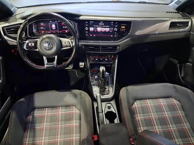 Volkswagen Polo 2.0 TSI GTI 200 PK | Virtual | DSG | Camera | CarPlay/Android