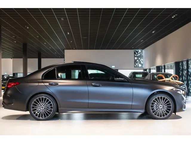 Mercedes-Benz C-klasse 300 e AMG Magno|Nappa|Night|Rij-assistentie Plus|Keyless-Go|Stoelkoeling|Pano...