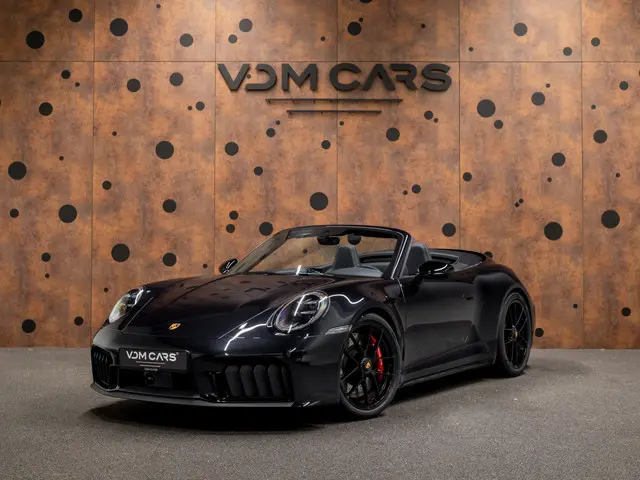 Porsche 911 Cabrio 3.6 T-Hybrid Carrera 4 GTS | Lift | 18-weg | InnoDrive | Stoelventilatie |