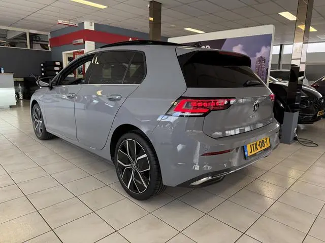 Volkswagen Golf 1.5 eTSI DSG 151PK *HEAD-UP*PANO*50 EDI*NAVI*APP*