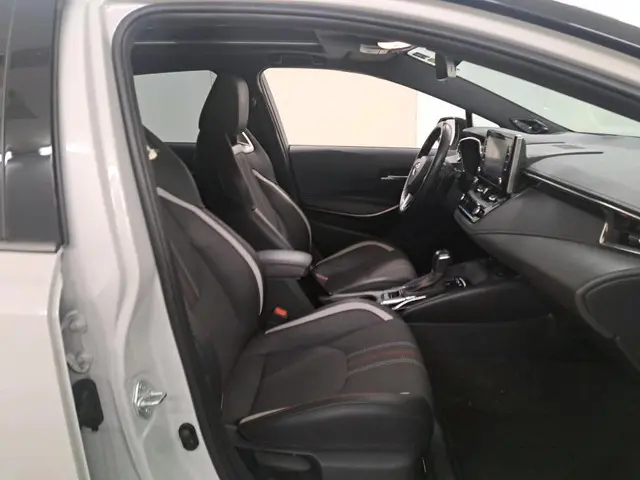 Toyota Corolla Touring Sports