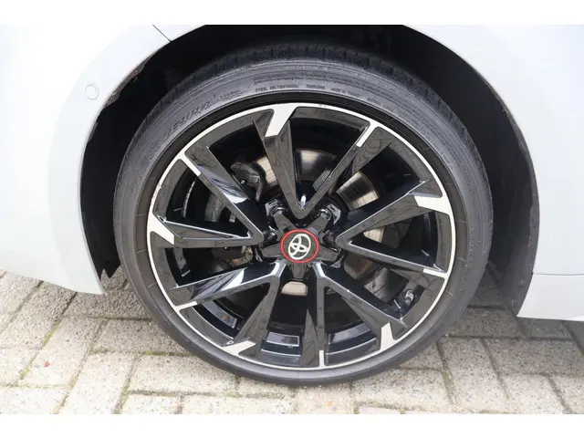 Toyota Corolla Touring Sports