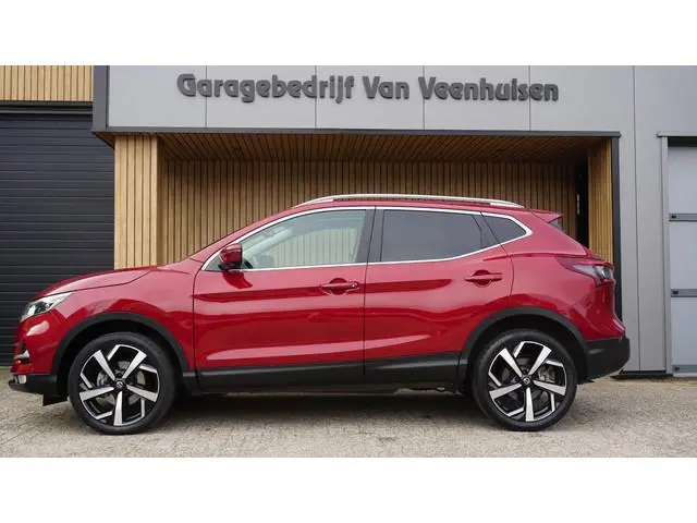 Nissan Qashqai 1.3 DIG-T 140pk Premium Edition Pano.Dak Nappa-Leder 360-View Trekhaak 19inch LM *1e...