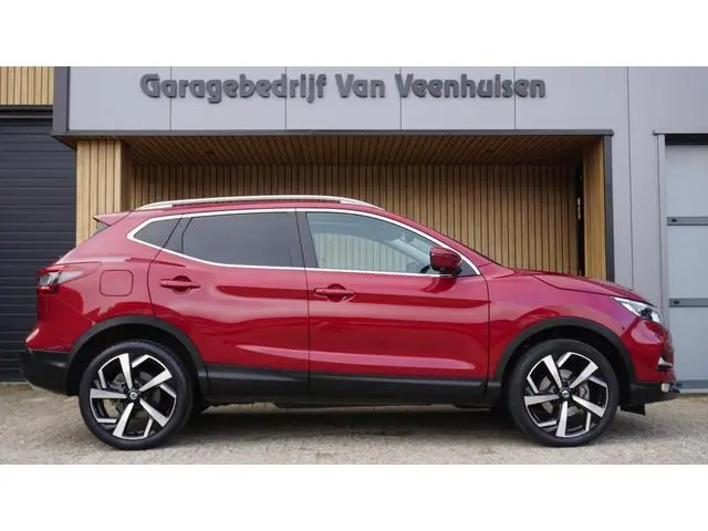 Nissan Qashqai 1.3 DIG-T 140pk Premium Edition Pano.Dak Nappa-Leder 360-View Trekhaak 19inch LM *1e...