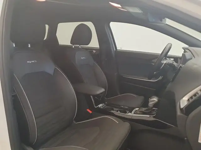 Kia Ceed Sportswagon 1.5 T-GDi 160pk GT-Line Camera, Keyless, Stoelverwarming