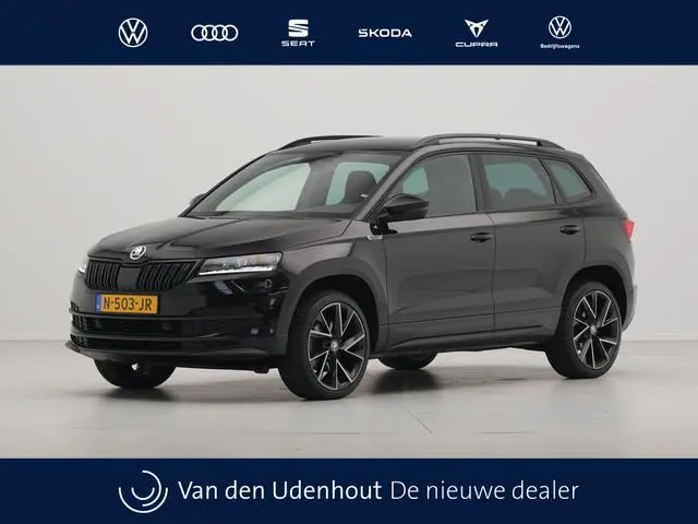 ŠKODA Karoq 1.5 TSI ACT 150pk Sportline Navigatie Trekhaak Camera Keyless Stoelverwarming 37
