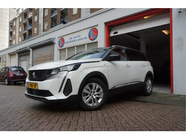 Peugeot 5008 1.2 PureTech GT SPORT | LEER/ Alcantara | Sfeerverlichting | APPLE | NL auto | Dealer o...