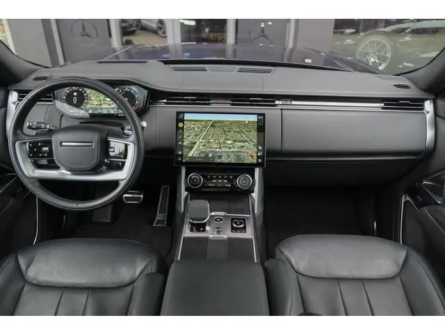 Land Rover Range Rover P510e 510pk First Edition Panoramadak 4-Wielbesturing Trekhaak Meridian3d Mas...