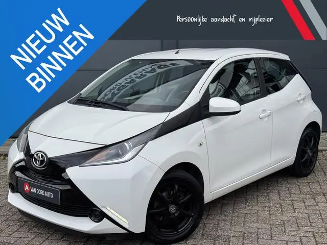 Toyota Aygo 1.0 VVT-i x-play / 1e Eig / 100% Onderhoud