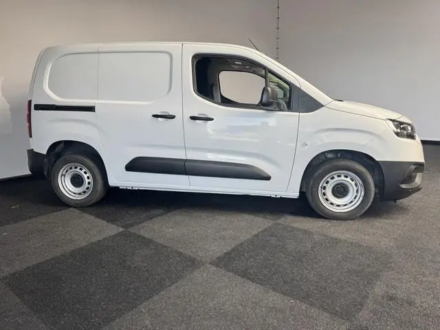 Toyota pro-ace