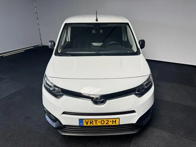 Toyota pro-ace