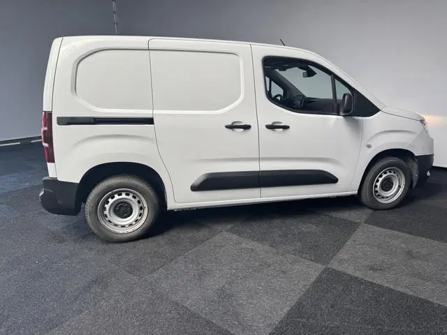 Toyota pro-ace