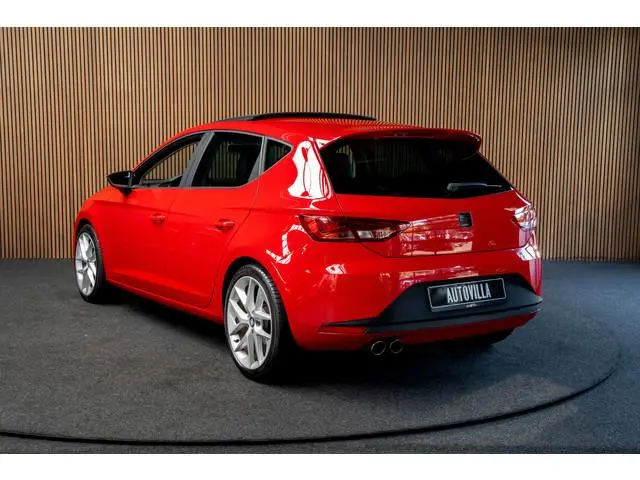 SEAT Leon 1.8 TSI FR Panodak Leder Navi Climate Carplay PDC Cruise control Sportstoelen SEAT Sound S...