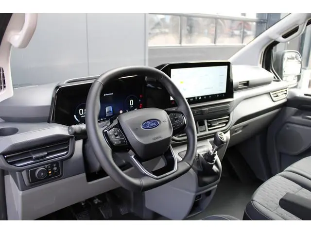 Ford Transit Custom 320 2.0 TDCI L2H1 Limited 150pk - Adaptive Cruise - Verwarmd stuur - Blind spot...