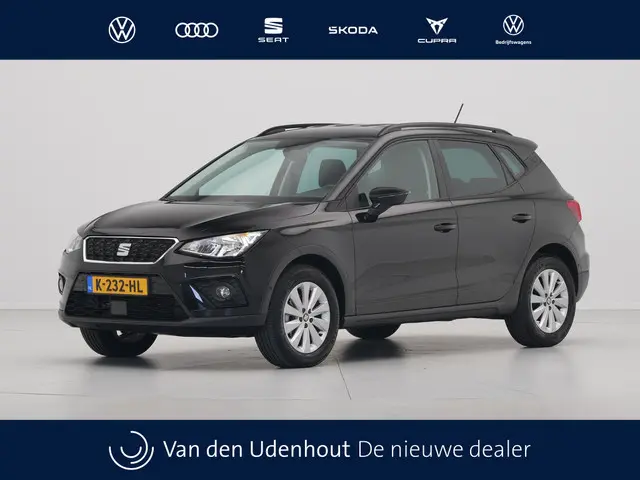 SEAT Arona 1.0 TSI 95pk Style Business Intense Trekhaak Navigatie Camera Keyless Acc Parkassist 115