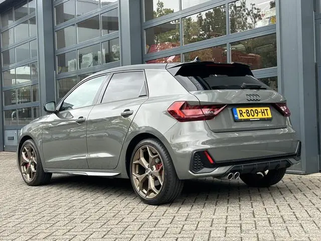 Audi A1 Sportback 40 TFSI edition one | B&O Audio | Navi | Climate | Stoelverwarming