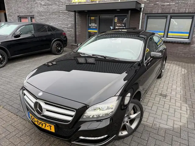 Mercedes-Benz CLS-klasse Shooting Brake 350 | 2E EIGENAAR | 3/6/12MND GARANTIE | LED | ACC | LUCHTVE...