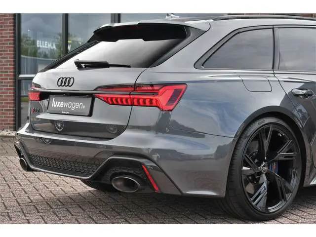 Audi RS6