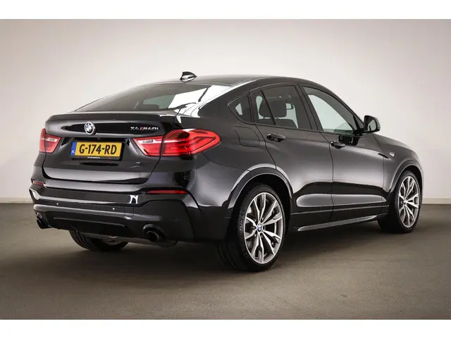 BMW X4 M40i High Executive | COMFORT ACCES / DRIVING ASSISTANT PLUS- PACK | LED | HEAD UP | APPLE |...