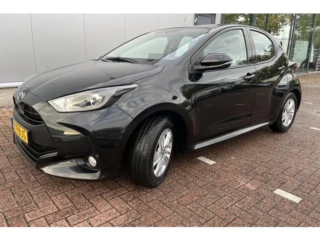 Toyota Yaris 1.5 Hybrid 115 Active |NL auto| Achteruitrijcamera| Navigatie met Android Auto, Apple C...