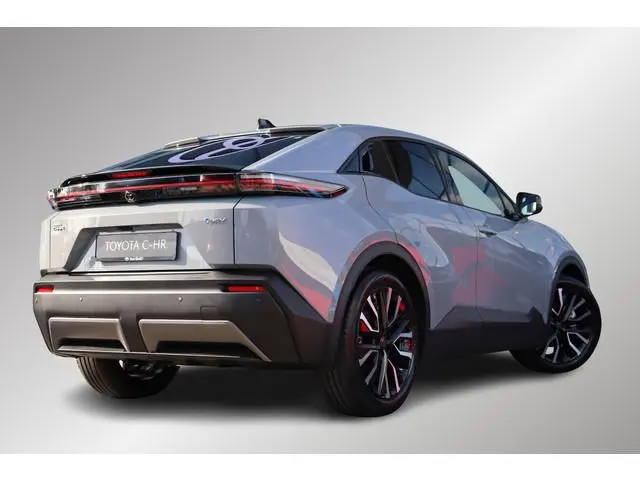 Toyota C-HR+