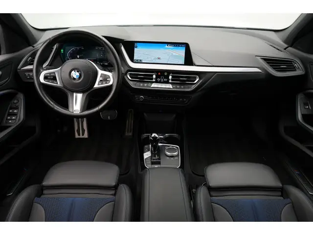 Bmw 1-serie 120i Bns Edition M Sport | Navi | Dig. tellers