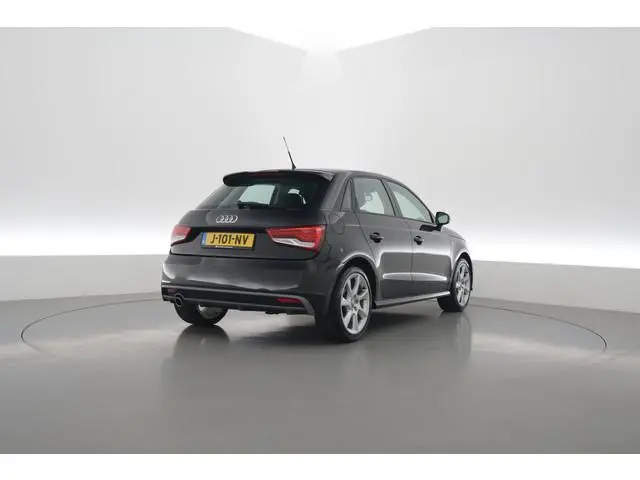 Audi A1 Sportback 1.0 TFSI S-Line | Navi | Bluetooth | Stoelverw. | Licht/- Regensensor | All Season...
