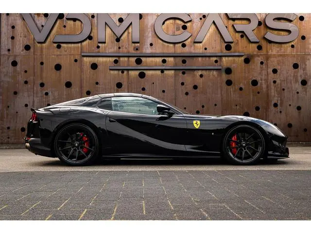 Ferrari 812 GTS 6.5 V12 HELE | NOVITEC | LIFT | AFS2 | DREAM-LINE | SURROUND VIEW | CARBON |