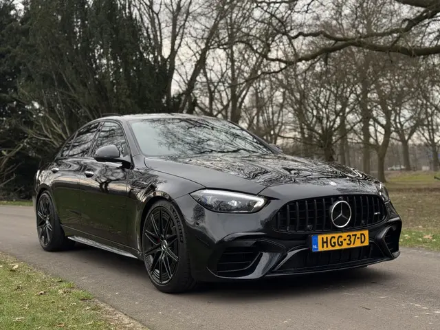 Mercedes-Benz C-klasse AMG 63 S E Performance BTW
