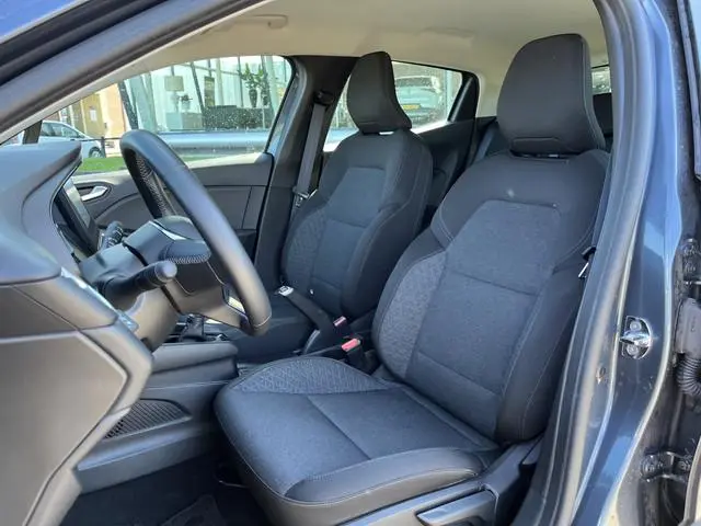 Renault Clio 1.0 TCe / Apple Carplay - Android Auto / Parkeersensoren. Achter / Cruise / 2e Pinkster...