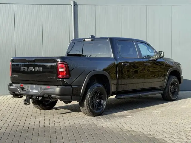 Dodge Ram 1500 3.0 420 PK REBEL PREMIUM / LUCHTVERING / 2025 MODEL / INCL PRINS LPG! / PANO / 360 CA...
