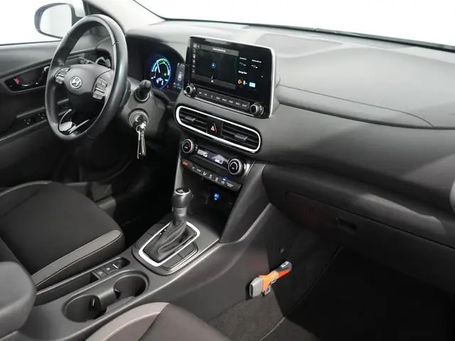 Hyundai Kona 1.6 GDI HEV Comfort | Trehaak | ACC | Camera |